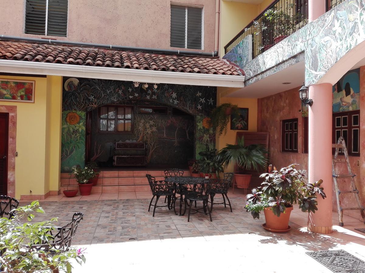 Hotel El Conquistador Managua Buitenkant foto