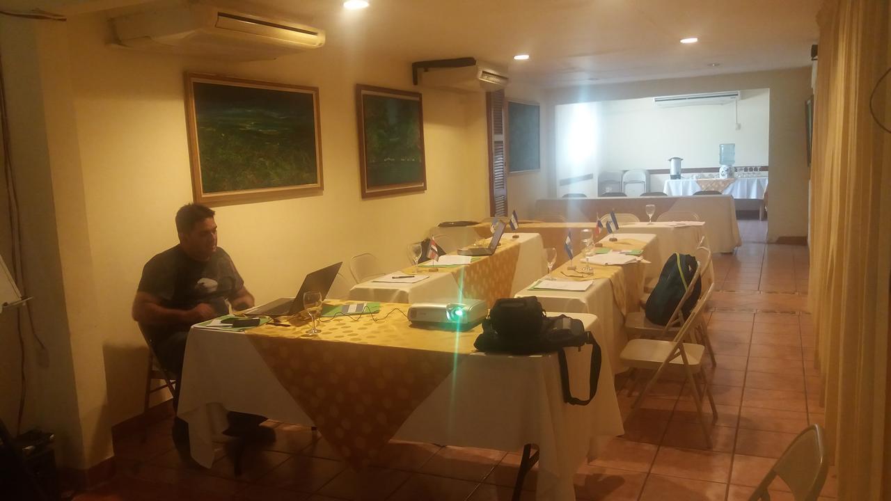 Hotel El Conquistador Managua Buitenkant foto