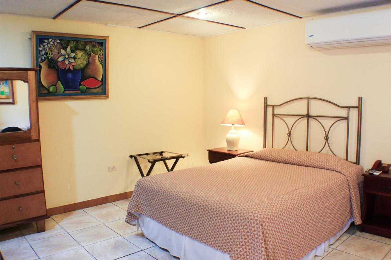 Hotel El Conquistador Managua Buitenkant foto